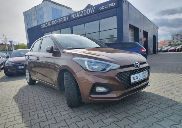 Hyundai i20 cena 39900 przebieg: 149345, rok produkcji 2019 z Sieniawa małe 79